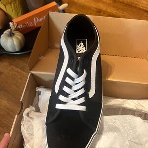 Vans Filmore Decon Black White Sneakers